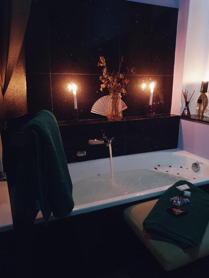 Apartament Le Corti 2 Alessandria Zewnętrze zdjęcie